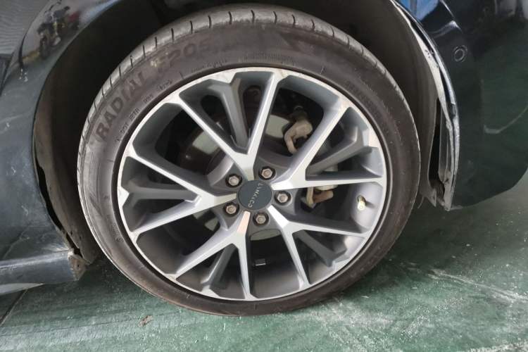 Used Lynk & Co 03 2020 1.5TD DCT JingPro Edition
