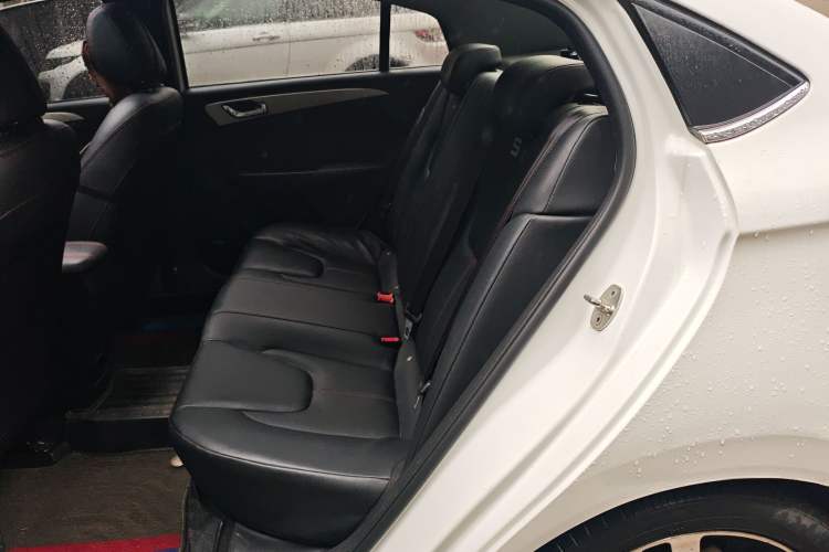 Used Chery Arrizo 5 2018 1.5L CVT Tribute to Youth Edition
