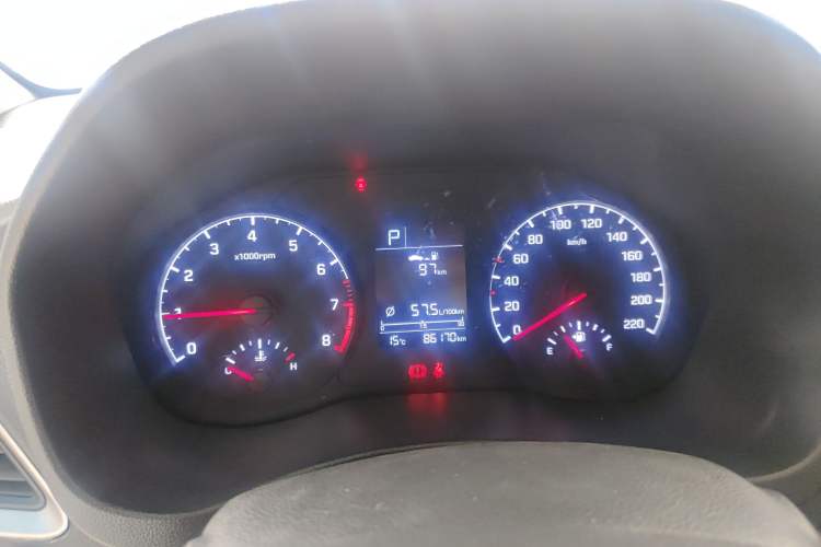 Used Hyundai Verna (new generation) 2016 1.4L Automatic Cool Edition GLS Instrument Cluster
