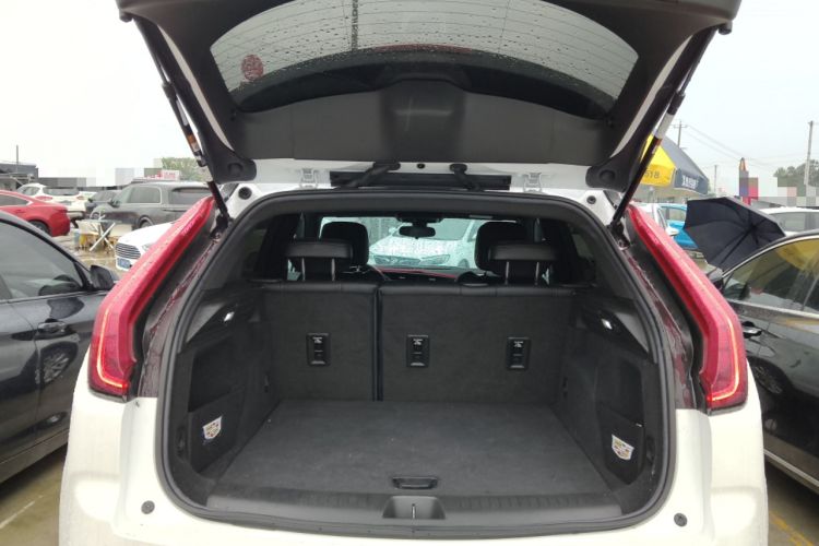 Used Cadillac XT4 2022 28T Two-Wheel Drive Fashion Edition Trunk