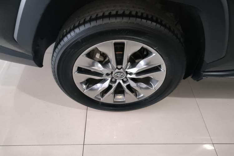 Used Toyota Wildlander 2024 2.0L CVT Two-Wheel Drive Leading Edition