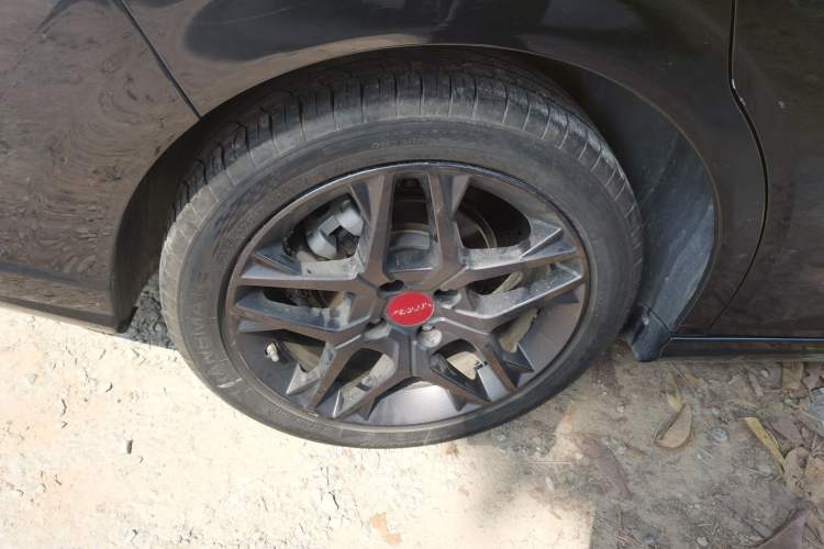 Used Dongfeng Aeolus Yixuan 2021 230T Automatic Hunter Edition
