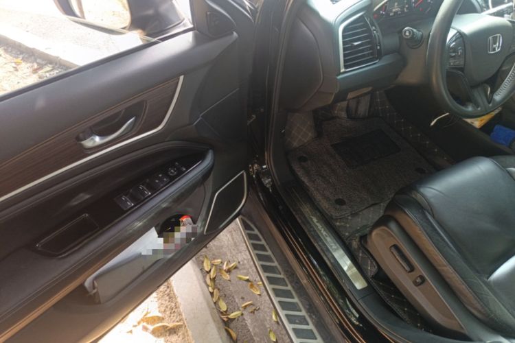 Used Honda Avancier 2017 240TURBO Two-Wheel Drive Premium Edition