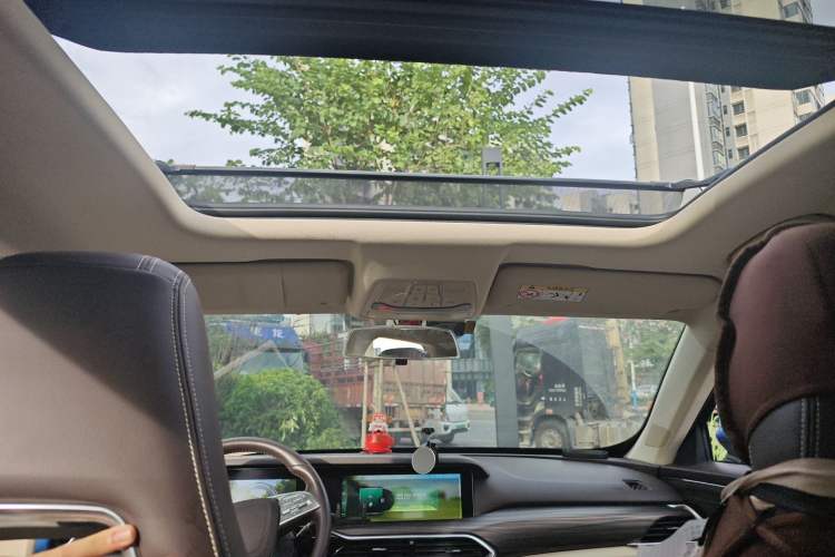 Used Bestune T77 2019 230 TID Automatic Luxury Version China VI Emission Standard
