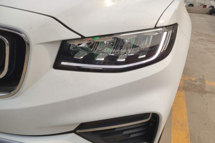 Used Geely Auto Emgrand X7 Sport 2020 1.8TD DCT ZhiZun PRO Left Front Headlight