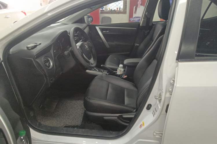 Used Toyota Corolla 2017 Revised Version 1.2T S-CVT GL-i Left Front Seat