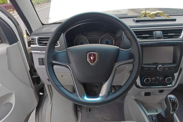 Used Jinbei New Hiace X30L 2016 1.5L Business Edition DLCG14 Steering Wheel