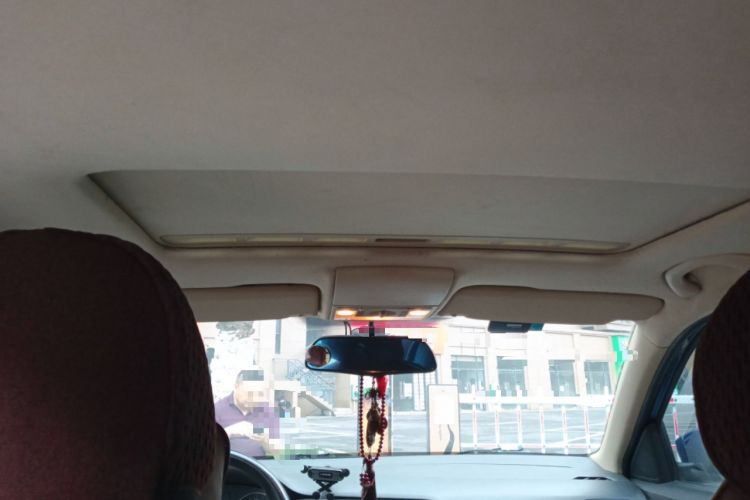 Used Volkswagen Lavida 2013 Revised Version 1.6L Automatic Luxury Edition Headliner