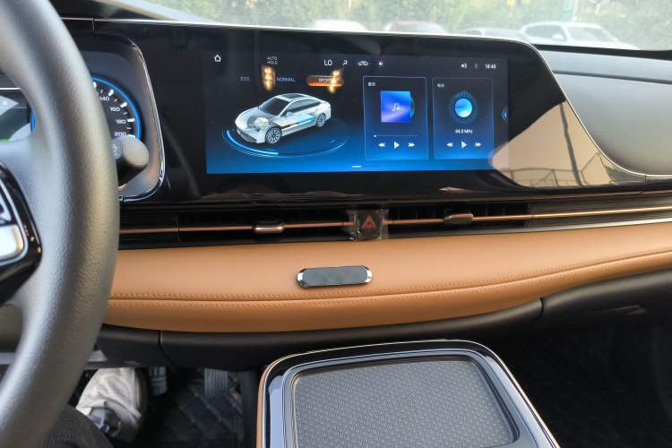 Used AION S Plus 2025 Comfort Version 52.998 kWh