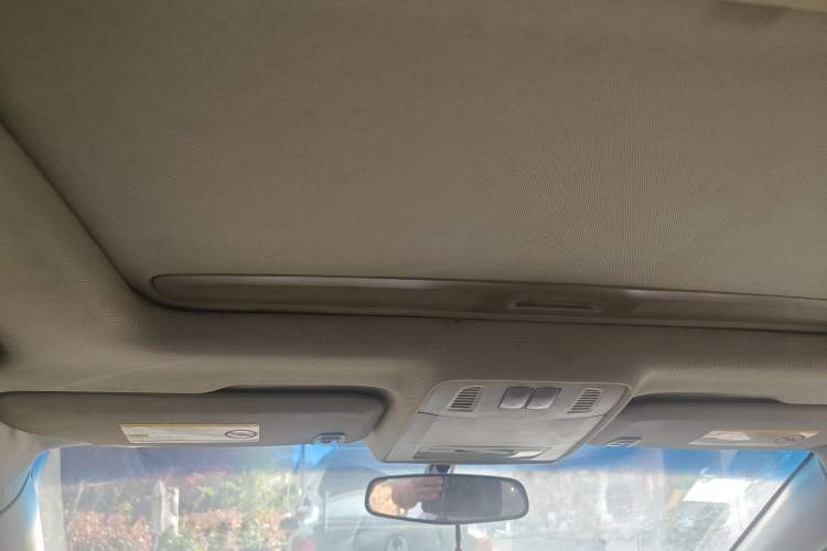 Used Buick GT 2013 XT 1.6L Automatic Fashion Edition Headliner