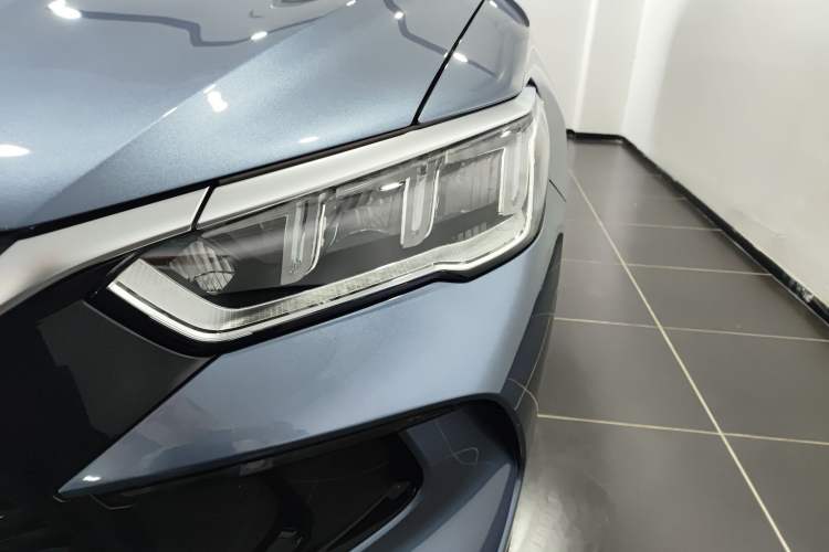 Used BYD Song Pro New Energy 2024 HONOR Edition DM-i 110KM Beyond Model Left Front Headlight