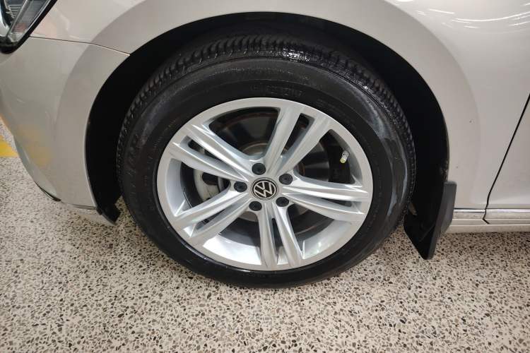 Used Volkswagen Magotan 2018 Facelift 330TSI DSG Luxury Model