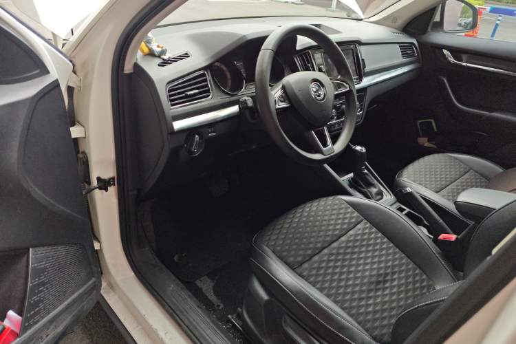 Used Skoda Kamiq 2018 1.5L Automatic Comfort Edition China VI Standard Driver Seat