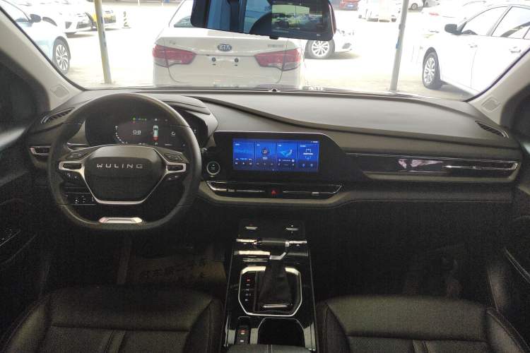 Used Wuling Victory 2020 1.5T CVT Luxury Model
