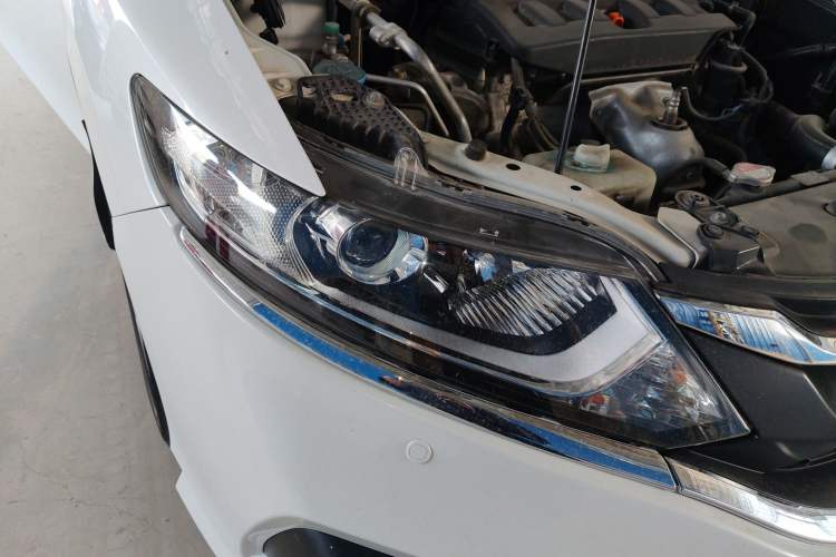 Used Honda Jade 2017 1.8L automatic Comfort version 5 seats
