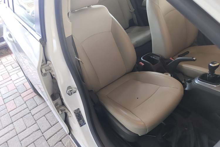 Used Chevrolet Cruze 2015 1.5L Classic SE MT