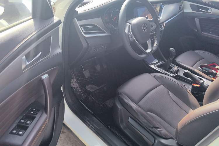 Used Changan CS35PLUS 2019 1.6L Manual Chuanlian Edition
