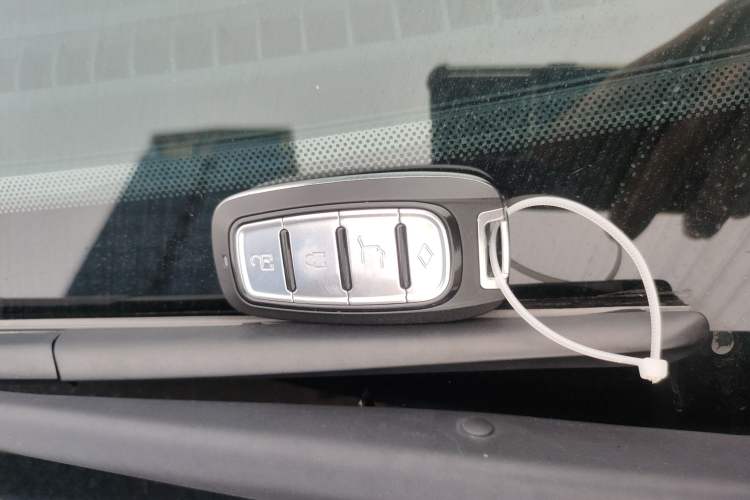 Used Changan Raeton CC 2018 1.5T Manual Luxury Model China V Standard
