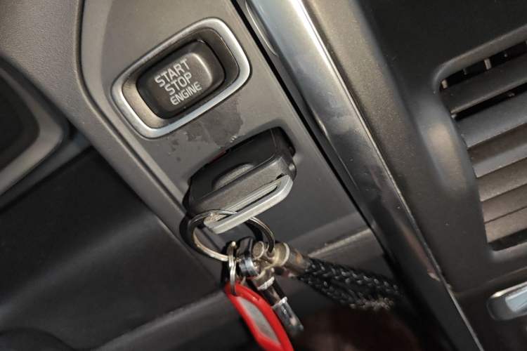 Used Volvo XC60 2014 T6 Zhiyi Edition
