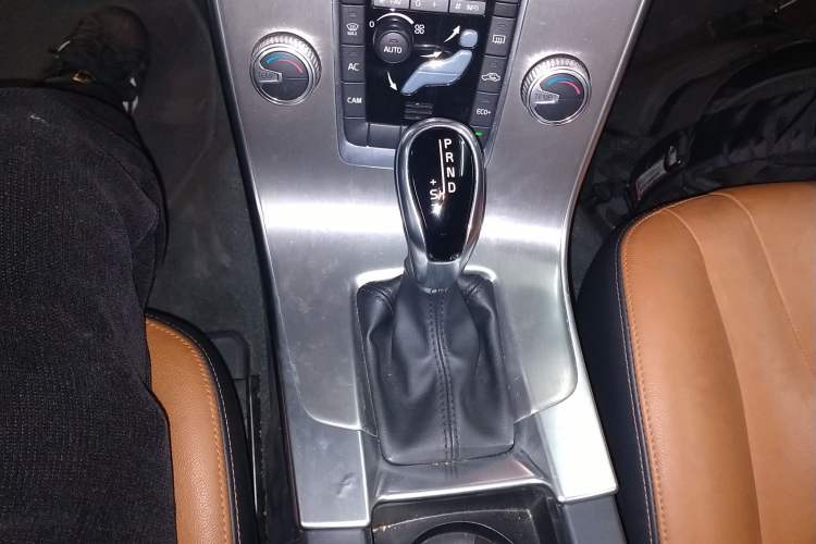 Used Volvo S60 2019 S60L T3 Intelligent Upgrade Edition
