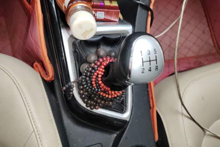 Used CHANGAN Alsvin V7 2016 1.6L Manual Fun Edition China V Standard
