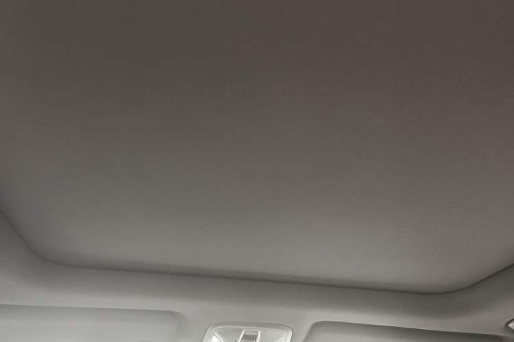 Used GAC Trumpchi GS8 2022 Dual-Engine Series 2.0TM Two-Wheel Drive Prestige Edition (7 Seats)