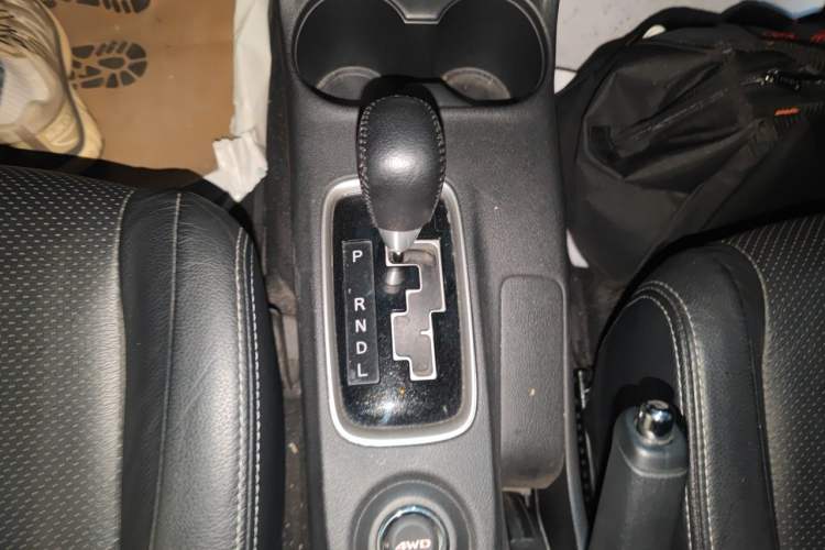 Used Mitsubishi Outlander 2016 2.4L 4x4 Elite Edition 5 Seats
