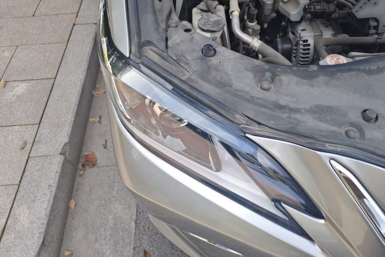 Used Lexus ES 2020 260 Excellence Edition Right Front Headlight