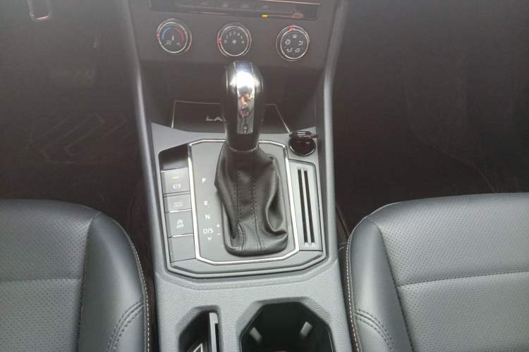 Used Volkswagen Lavida 2021 1.5L Automatic Comfort Edition