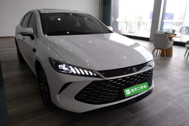 Used BYD Qin PLUS 2025 DM-i Smart Drive 120KM Superior Model