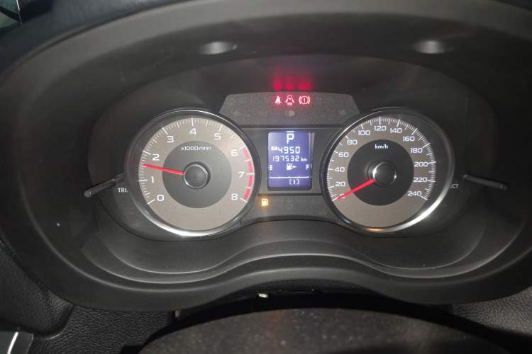 Used Subaru Forester 2013 2.5i Automatic Luxury Edition Odometer Close Up