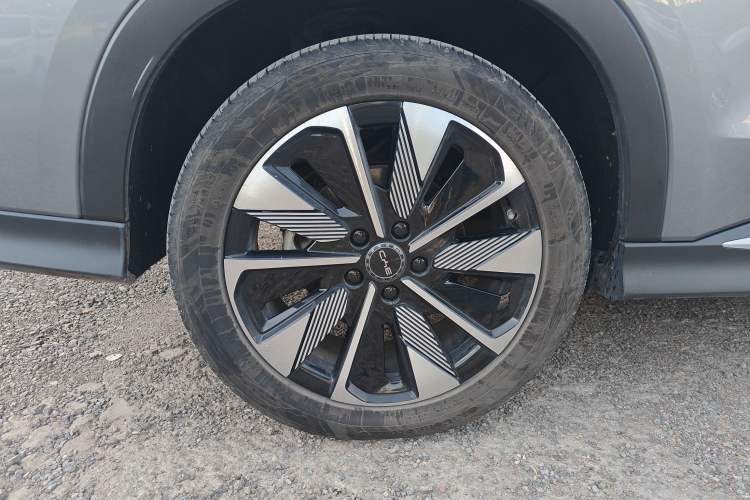 Used BYD Song PLUS New Energy 2024 Honor Edition EV 520km Premium Model
