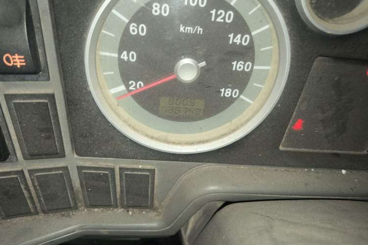 Used Iveco Daily 2014 2.5T-A35 NJ6484ACM47Z4