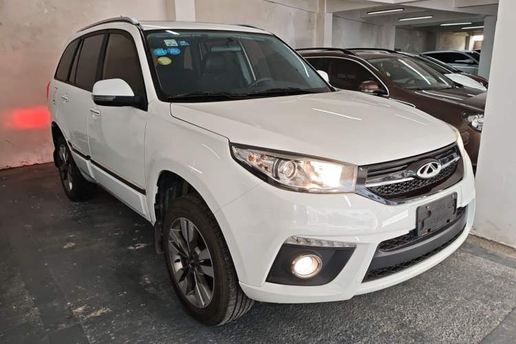 Used Chery Tiggo 3 2016 1.6L CVT ZhiShang Edition Front Right 45 Deg