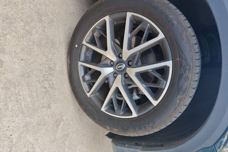 Used GAC Trumpchi GS8 2022 Linghang Series 2.0 TGDI Two-Wheel-Drive Luxury Smart Connectivity Version (7 Seats)