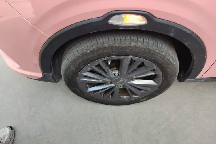 Used NETA V 2021 Witch Edition