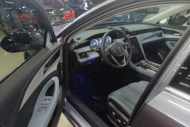 Used Hongqi H5 PHEV 2025 170 Super Hybrid Version