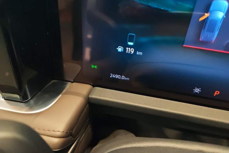 Used Ford Edge 2025 Ford Explorer L 2.0T EcoBoost E-Hybrid Four-Wheel-Drive 7-Seater Supreme Model