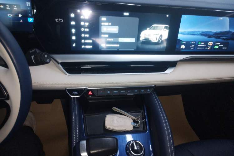 Used Geely Auto Monjaro L 2022 1.5T Leishen Hi·F Plug-in Hybrid Super Xun
