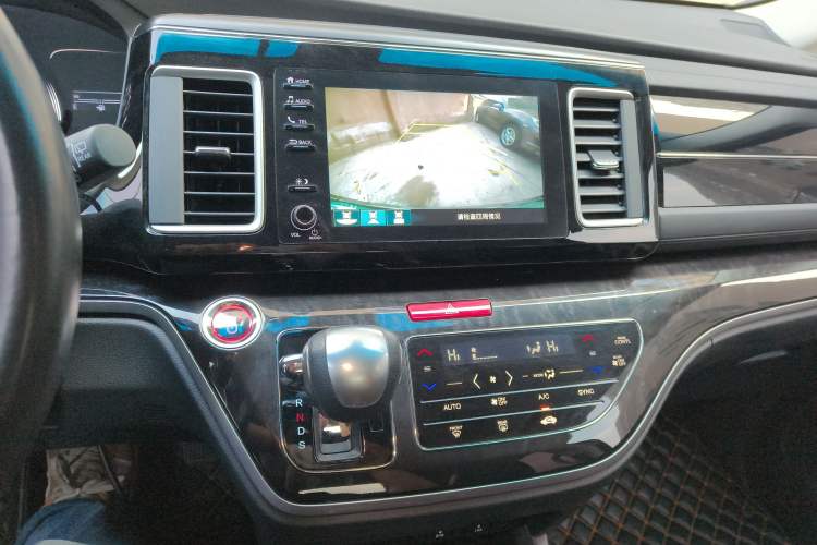 Used Honda Elysion 2019 2.0L Hybrid Luxury Edition