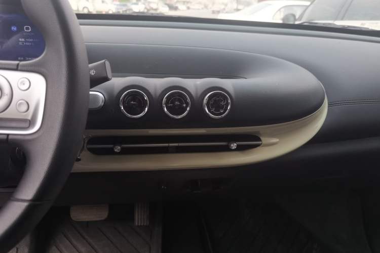 Used Wuling Bingo 2024 203km Light Edition
