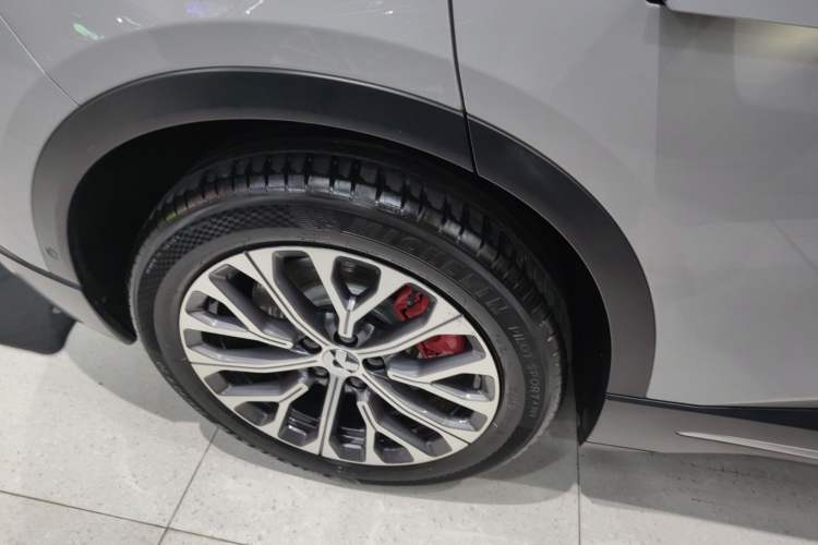 Used Nio ES6 2023 75 kWh Right Rear Wheel Hub