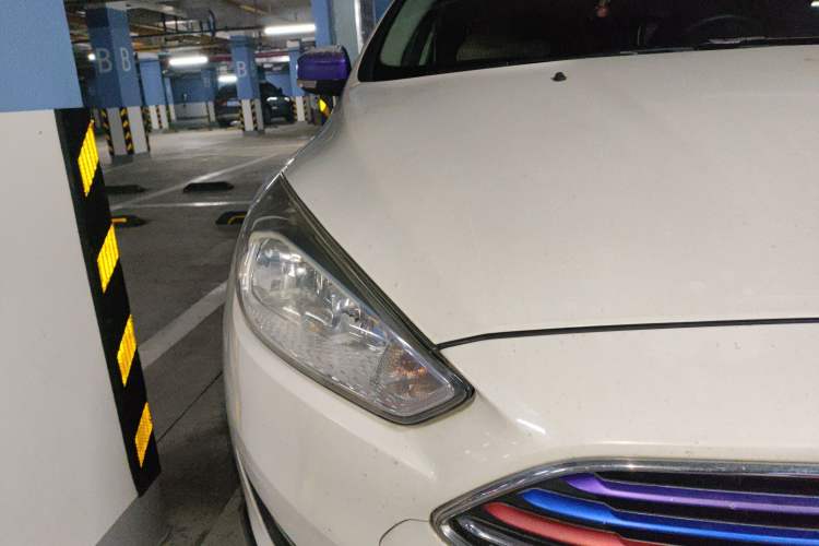 Used Ford Focus 2015 Sedan 1.6L Automatic Comfort Model
