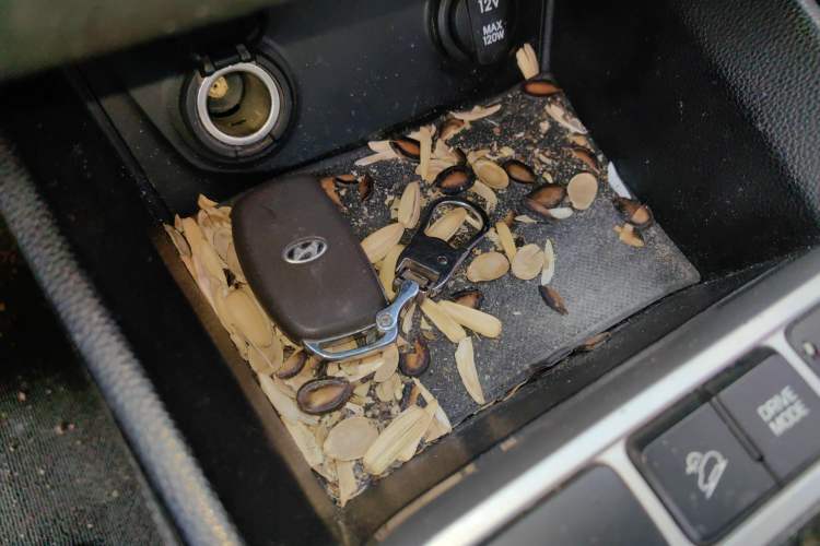 Used Hyundai ix25 2017 1.6L Automatic Smart Version
