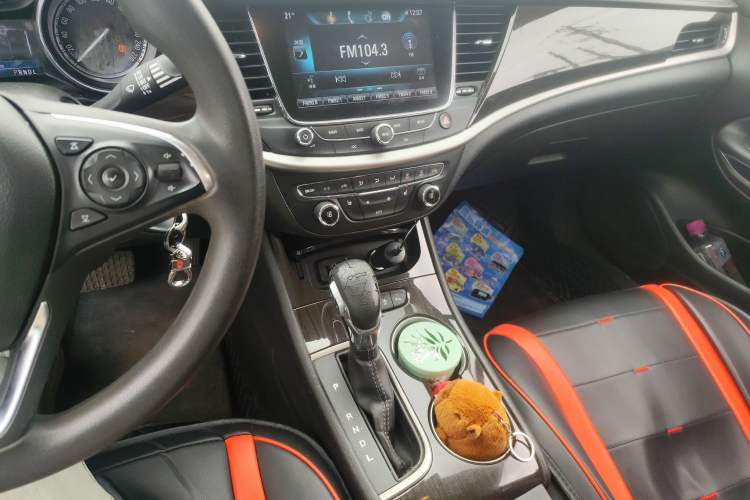 Used Buick Verano 2018 Sedan 20T Dual-Clutch Elite Model