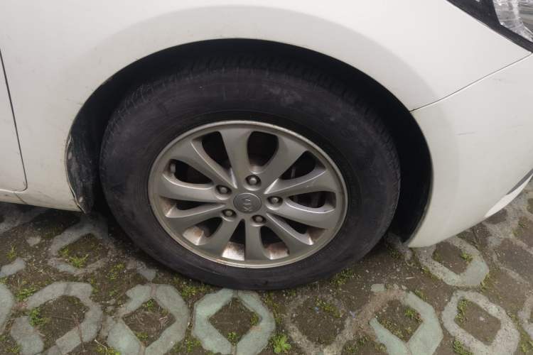 Used Kia K3 2015 1.6L Manual GL
