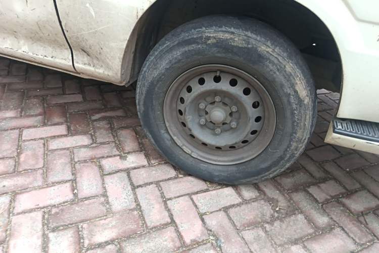 Used King Long Longyao 8 2022 Pure Electric Van Flat Roof 50.232 kWh