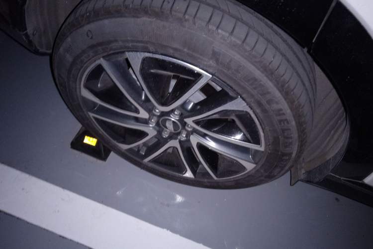 Used Cadillac OPTIQ 2024 Four-Wheel Drive Long-Range Version
