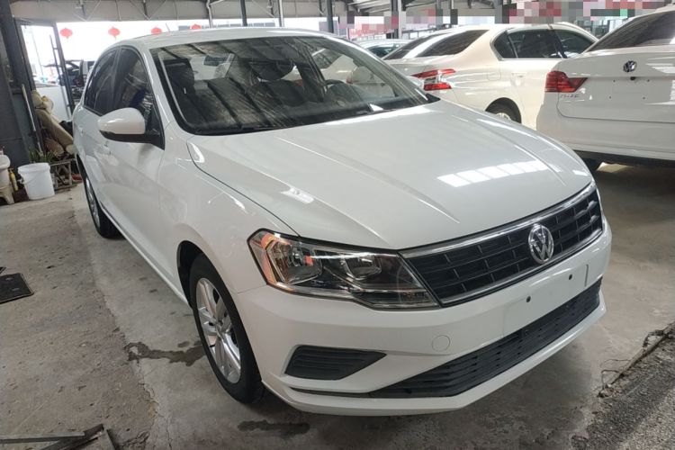 Used Volkswagen Jetta 2019 Dream Edition 1.4L Manual Fashion Version
