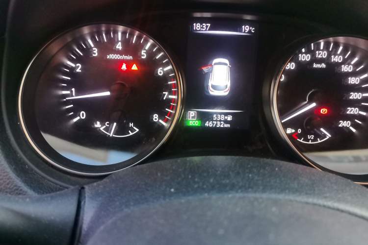 Used Nissan Qashqai 2021 2.0L CVT Smart Enjoyment Version Odometer Close Up